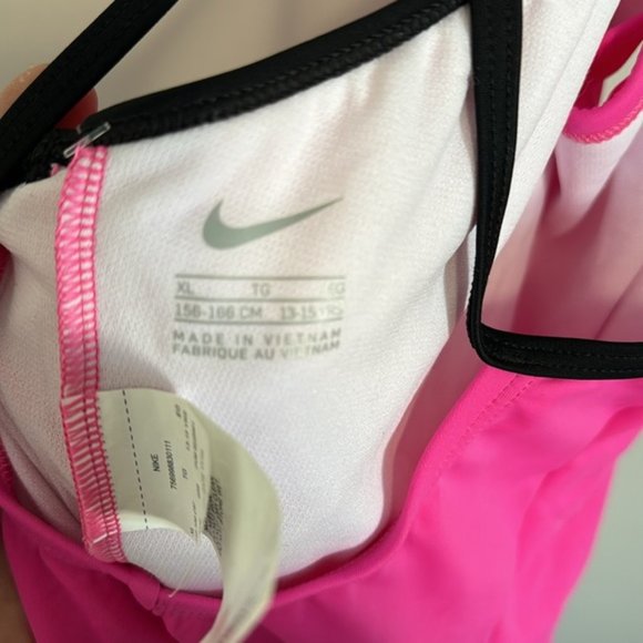 NWT Junior Girls Nike Essentials Pink one piece Swimsuit size XL 13-15 years - Picture 6 of 8